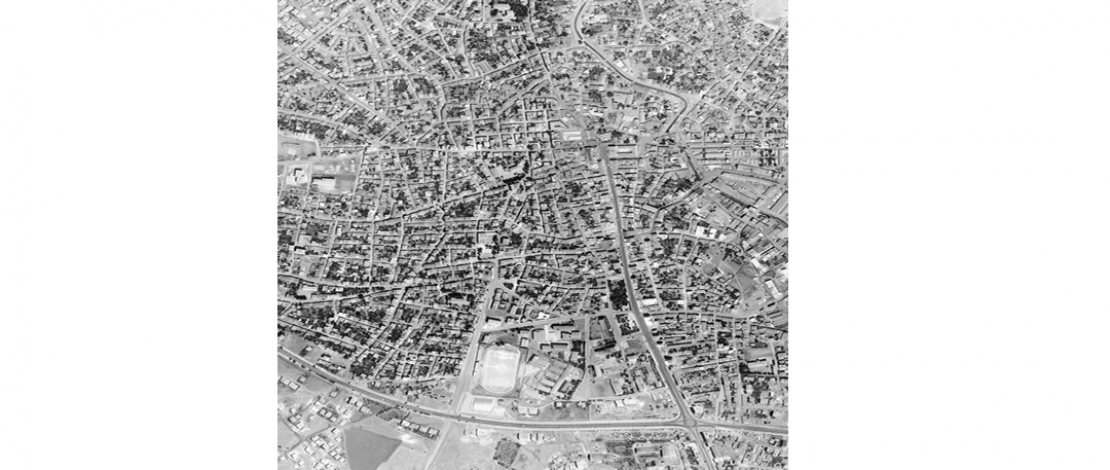 1 Eylül 1922 Tarihinde Düşman İşgalinden Kurtulan Uşak'ın Harita Genel Müdürlüğü Tarafından 1976 Yılında Çekilen Hava Fotoğrafı