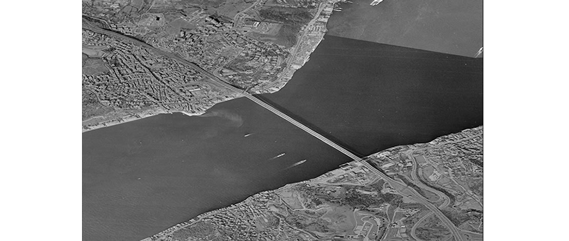 15 Temmuz 2016 Demokrasi ve Milli Birlik Günü. 15 Temmuz Şehitler Köprüsünün Harita Genel Müdürlüğü Tarafından 1993 Yılında Çekilen Fotoğrafı